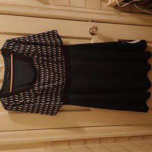 Isabel & Alice Penguin Print Green Dress Size L